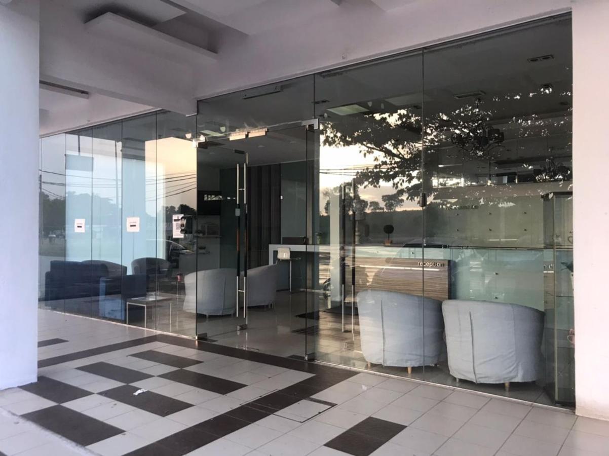 Coastline Hotel Πορτ Ντίξον Εξωτερικό φωτογραφία
